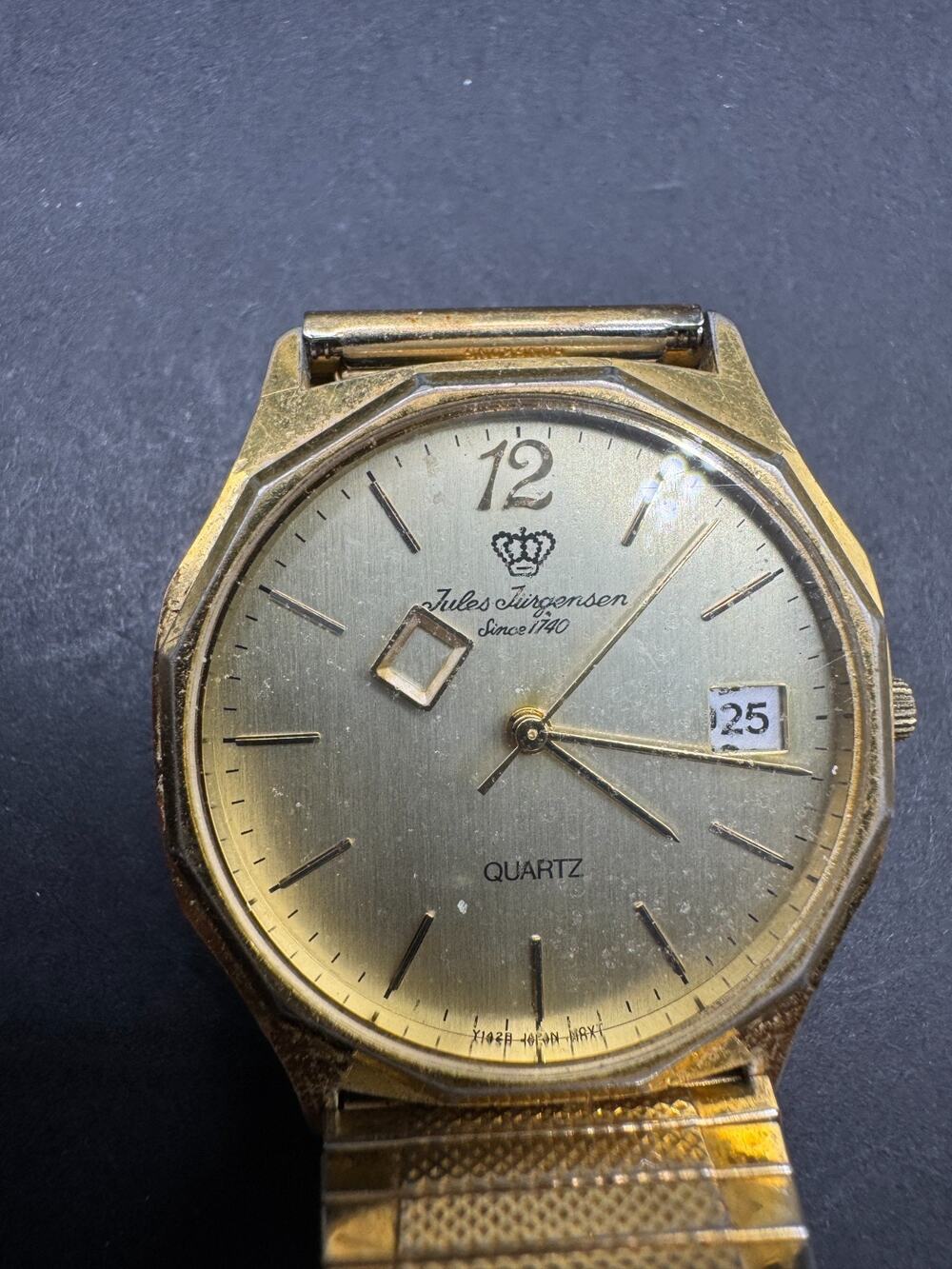 Vintage Jules Jurgensen 4656 Gold Tone Quartz Date Watch Stretch Band 31.7mm